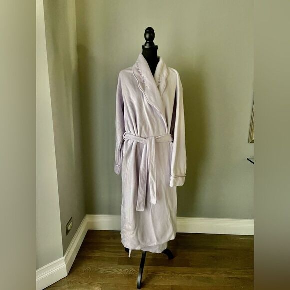 Lord and Taylor Long Robe NWT - Picture 1 of 7